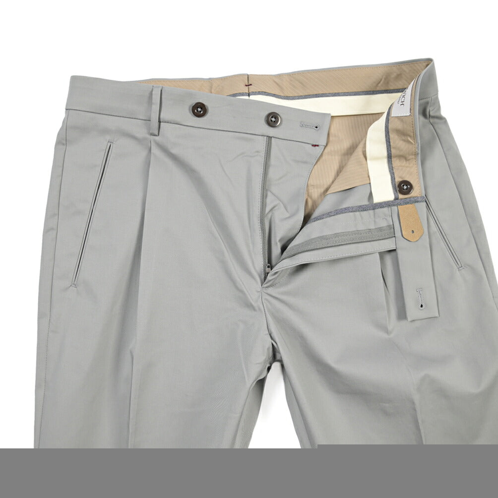 SUMMER SALE｜26SS BERWICH “RETRO THECA 1P” ストレッチコットン ワンタックチノパンツ