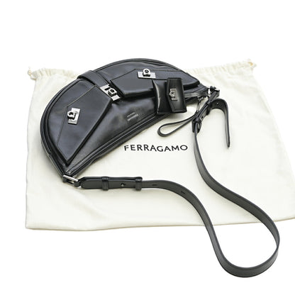 FERRAGAMO カーフレザー100% 2WAYホーボーバッグ
