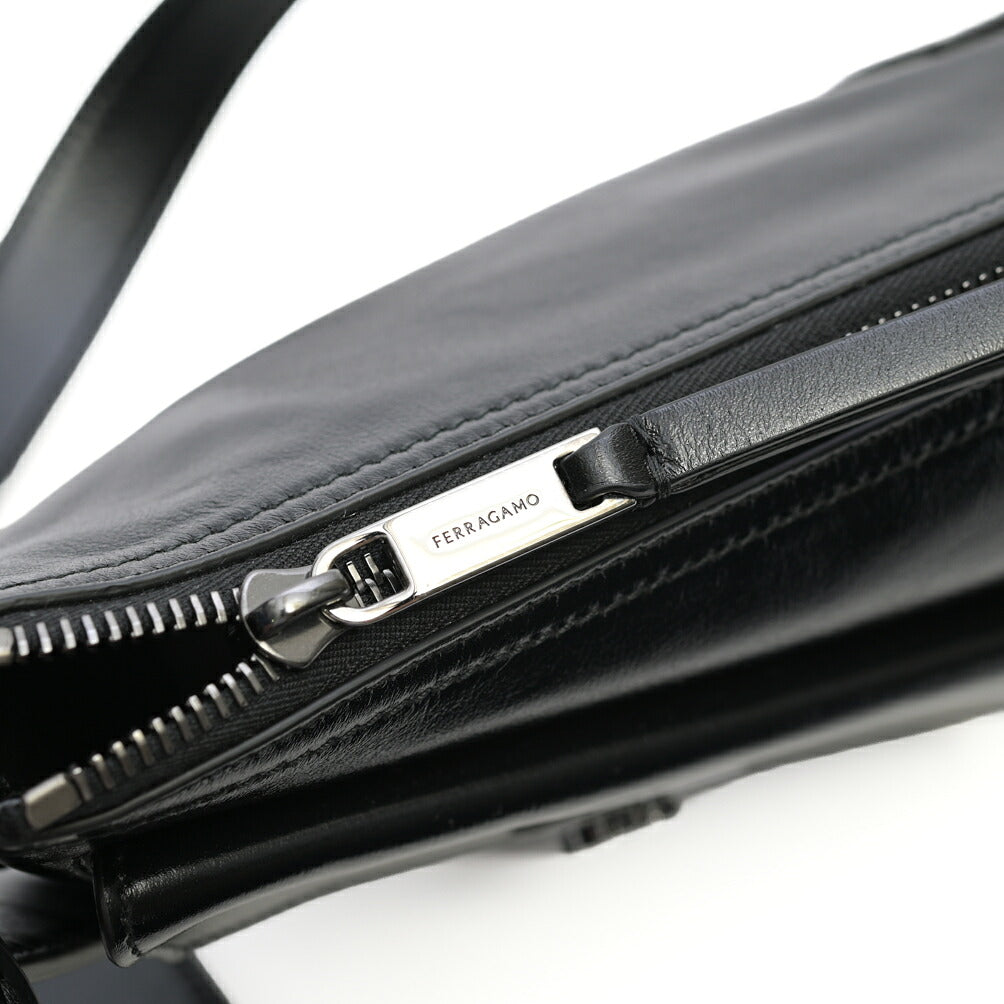 FERRAGAMO カーフレザー100% 2WAYホーボーバッグ