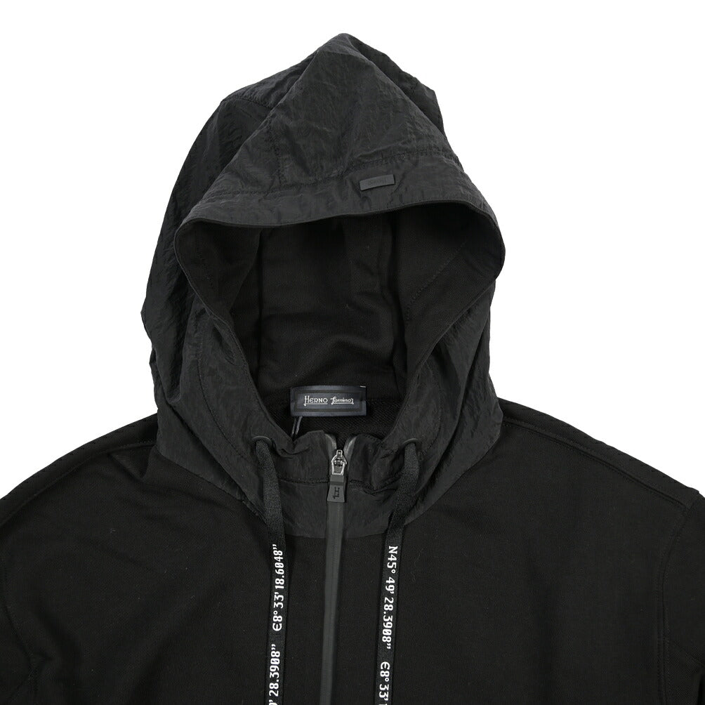 HERNO Laminar ストレッチテクニカルナイロン パーカー