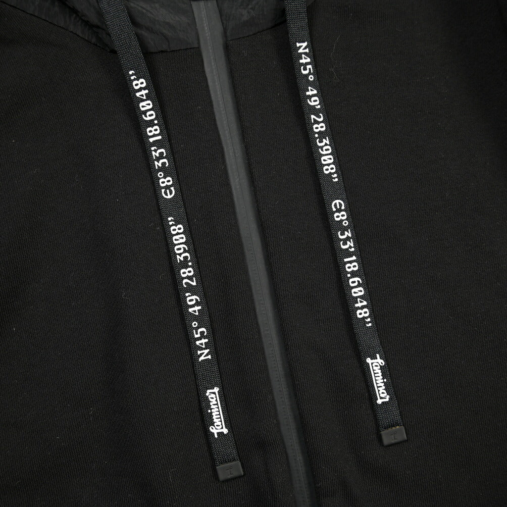 HERNO Laminar ストレッチテクニカルナイロン パーカー