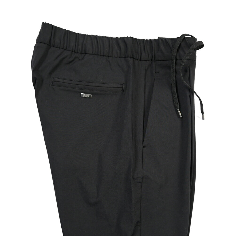 HERNO ストレッチナイロン イージースウェットパンツ