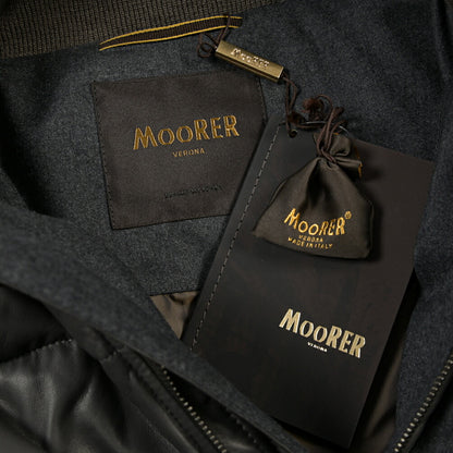 MOORER “PHILIP-PE” シープスキンレザー100% ファーフード付きスタンドカラーダウンコート