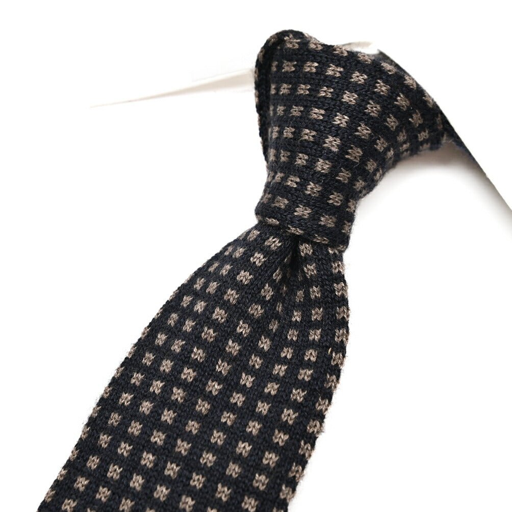 BARBA カシミヤ混シルク 幾何柄ネクタイ ニットタイ / cucito a mano 手縫い仕立て｜428533｜GUARDAROBA MILANO OFFICIAL STORE