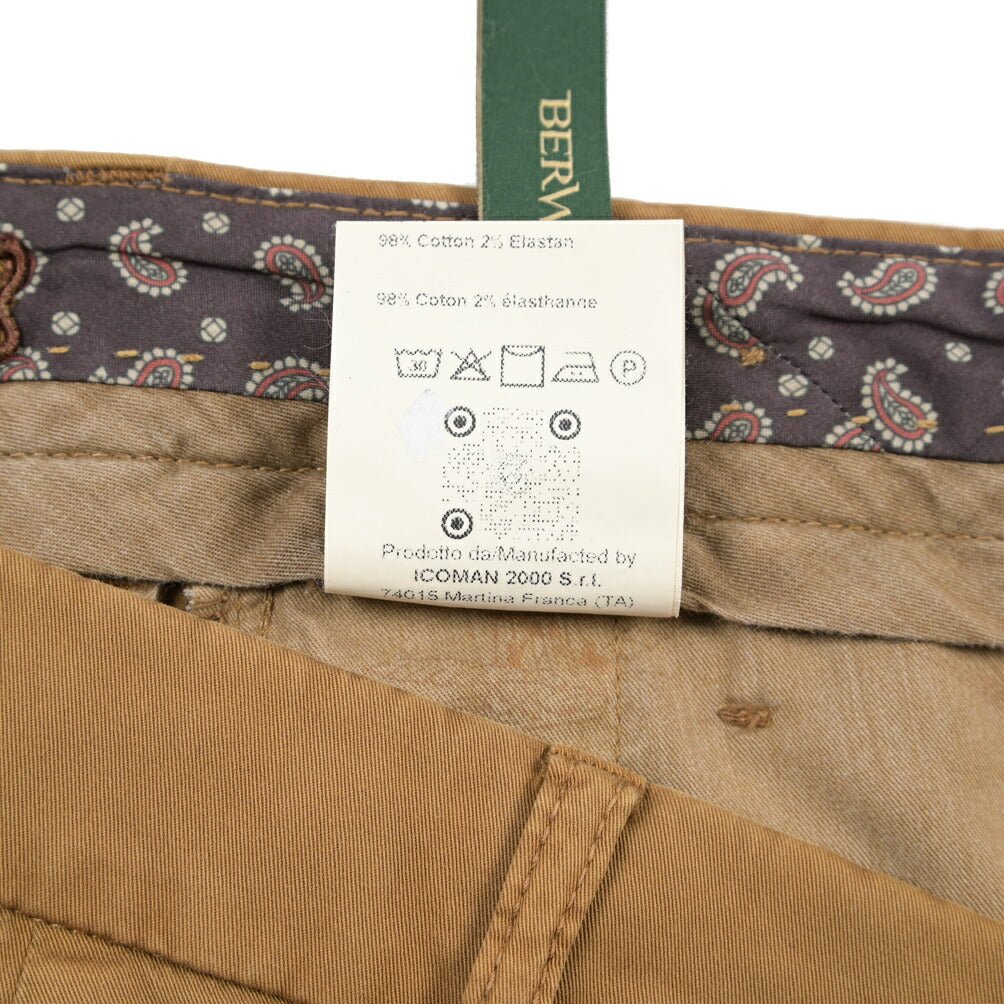 BERWICH “BARBER-GD” ストレッチコットン ツータックチノパンツ ブラウン(tabacco280) 46 | GUARDAROBA MILANO OFFICIAL STORE