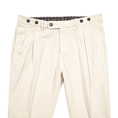 BERWICH “BARBER LONG - GD” ストレッチコットン ツータックパンツ オフホワイト(latte802) 48 | GUARDAROBA MILANO OFFICIAL STORE