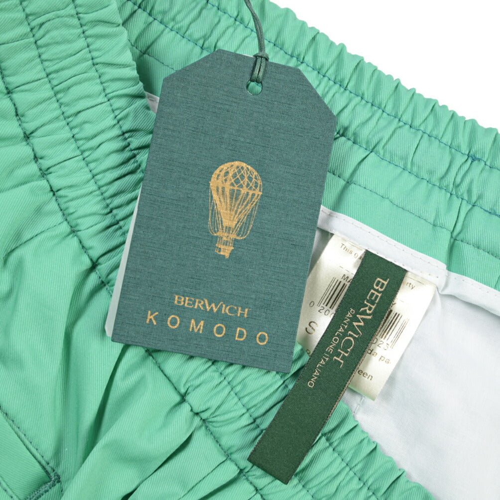 BERWICH “BERMUDA PADEL” ナイロン混コットン ノータックショーツ グリーン(water green) S | GUARDAROBA MILANO OFFICIAL STORE