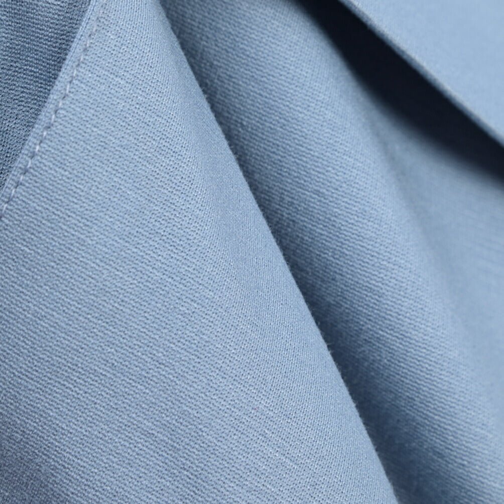 BERWICH “BERMUDA SAFARI” ストレッチナイロン ジャージーショーツ ブルー(azure) S | GUARDAROBA MILANO OFFICIAL STORE