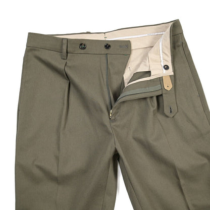 BERWICH “CHIAIA” コットン100% ワンタックパンツ カーキグリーン(army) 48 | GUARDAROBA MILANO OFFICIAL STORE