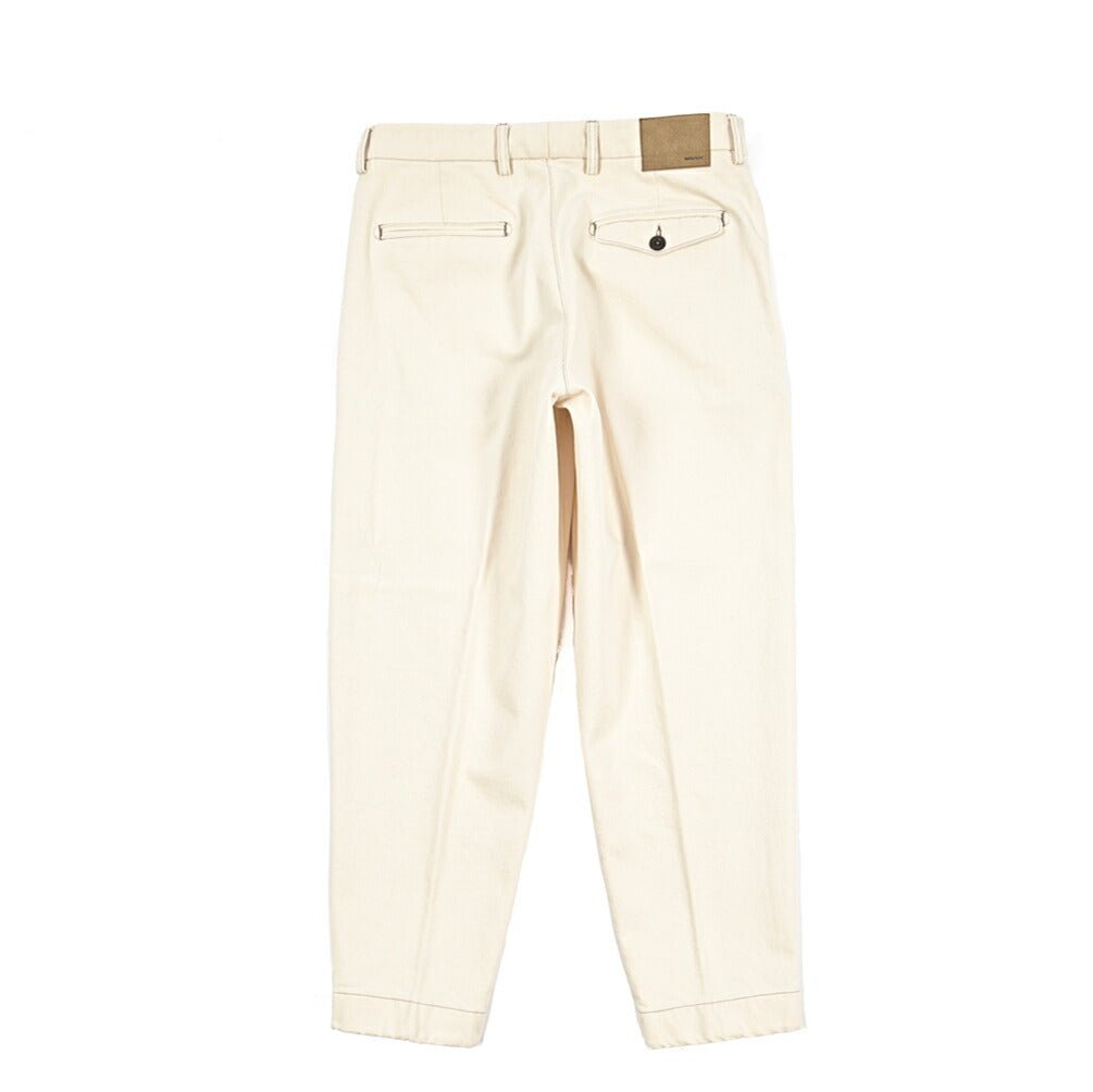BERWICH “CHIAIA FF - GD” コットン100%デニム ノータックパンツ / デニスラ オフホワイト(ecru denim) 48 | GUARDAROBA MILANO OFFICIAL STORE