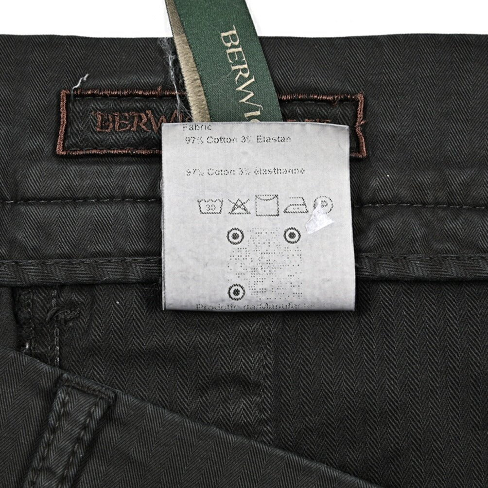 BERWICH "CHIAIA - GD" ストレッチコットン ワンタックヘリンボーンパンツ (製品染め)｜424676 - 46｜GUARDAROBA MILANO OFFICIAL STORE