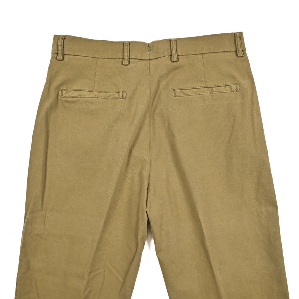 BERWICH “CHIAIA - GD” ストレッチコットンチノ ワンタックパンツ カーキグリーン(olio3811) 44 | GUARDAROBA MILANO OFFICIAL STORE
