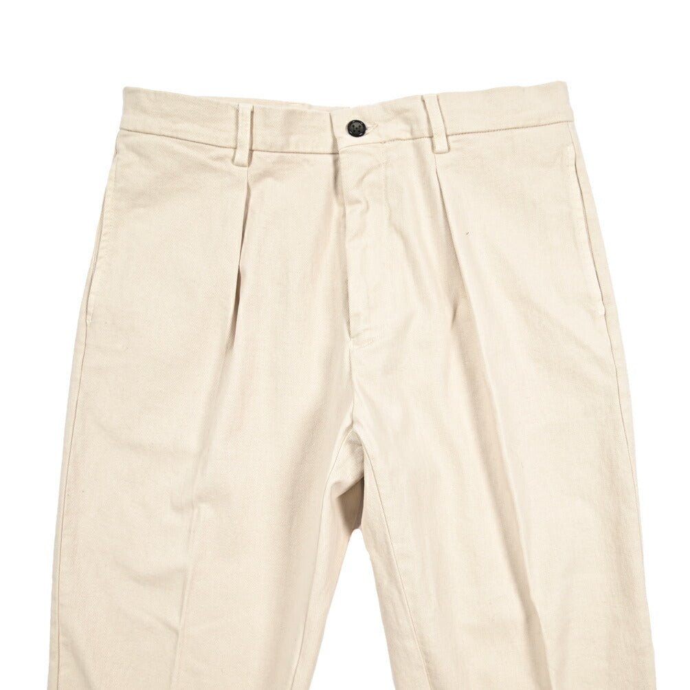 BERWICH “CHIAIA - GD” ストレッチコットンチノ ワンタックパンツ オフホワイト(latte802) 48 | GUARDAROBA MILANO OFFICIAL STORE