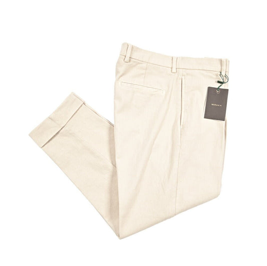 BERWICH “CHIAIA - GD” ストレッチコットンチノ ワンタックパンツ オフホワイト(latte802) 48 | GUARDAROBA MILANO OFFICIAL STORE
