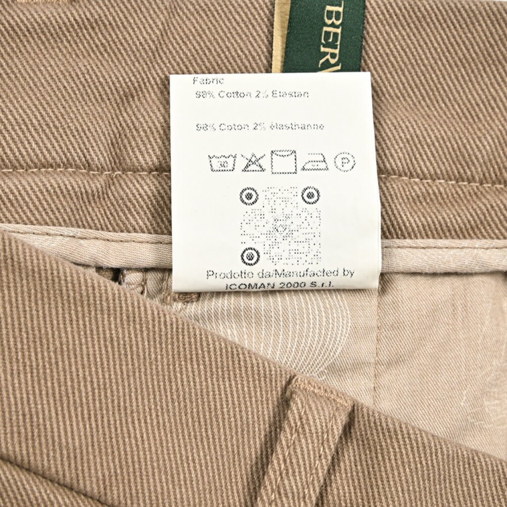 BERWICH “CHIAIA - GD” ストレッチコットンチノ ワンタックパンツ ブラウン(noce724) 46 | GUARDAROBA MILANO OFFICIAL STORE