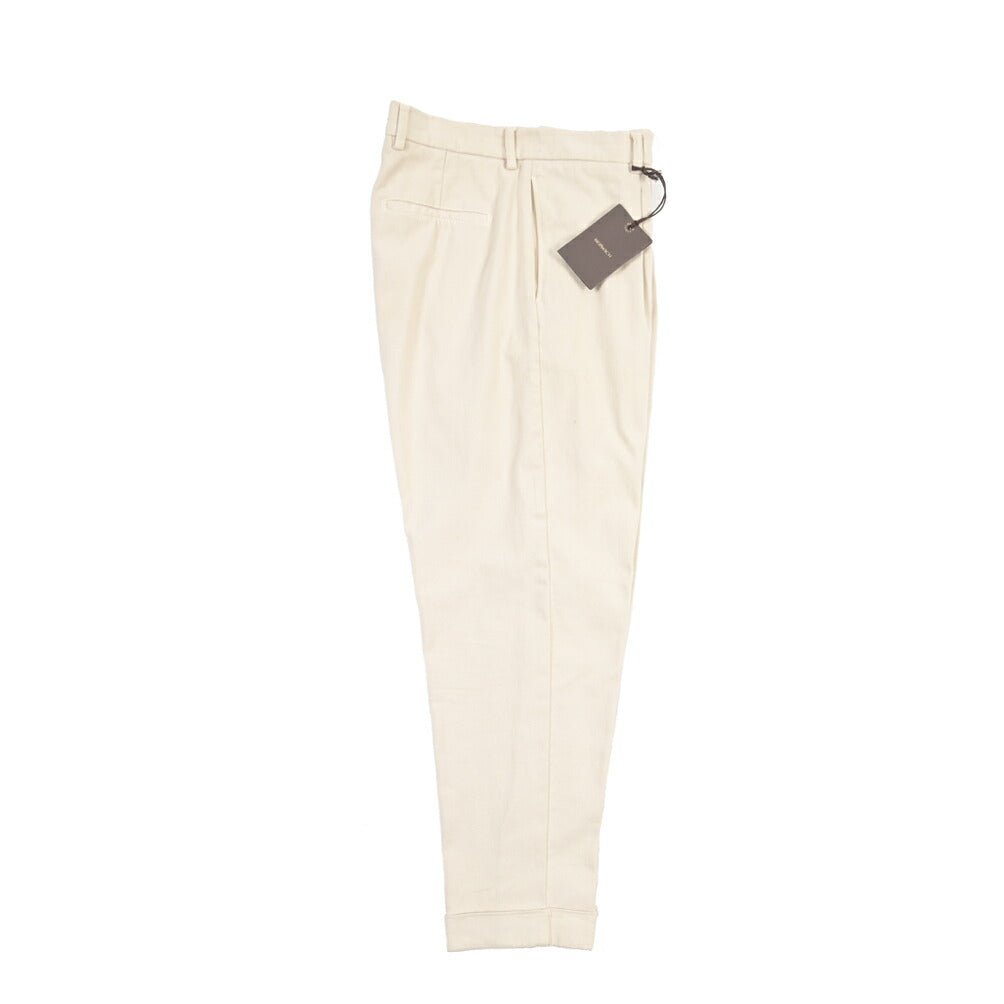 BERWICH “CHIAIA-GD” ストレッチコットン ワンタックパンツ オフホワイト(latte802) 48 | GUARDAROBA MILANO OFFICIAL STORE