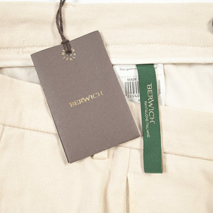 BERWICH “CHIAIA-GD” ストレッチコットン ワンタックパンツ オフホワイト(latte802) 48 | GUARDAROBA MILANO OFFICIAL STORE