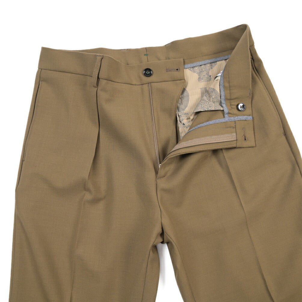 BERWICH “CHIAIA-LONG” ポリエステル混ウール ワンタックスラックス カーキグリーン(olive) 46 | GUARDAROBA MILANO OFFICIAL STORE