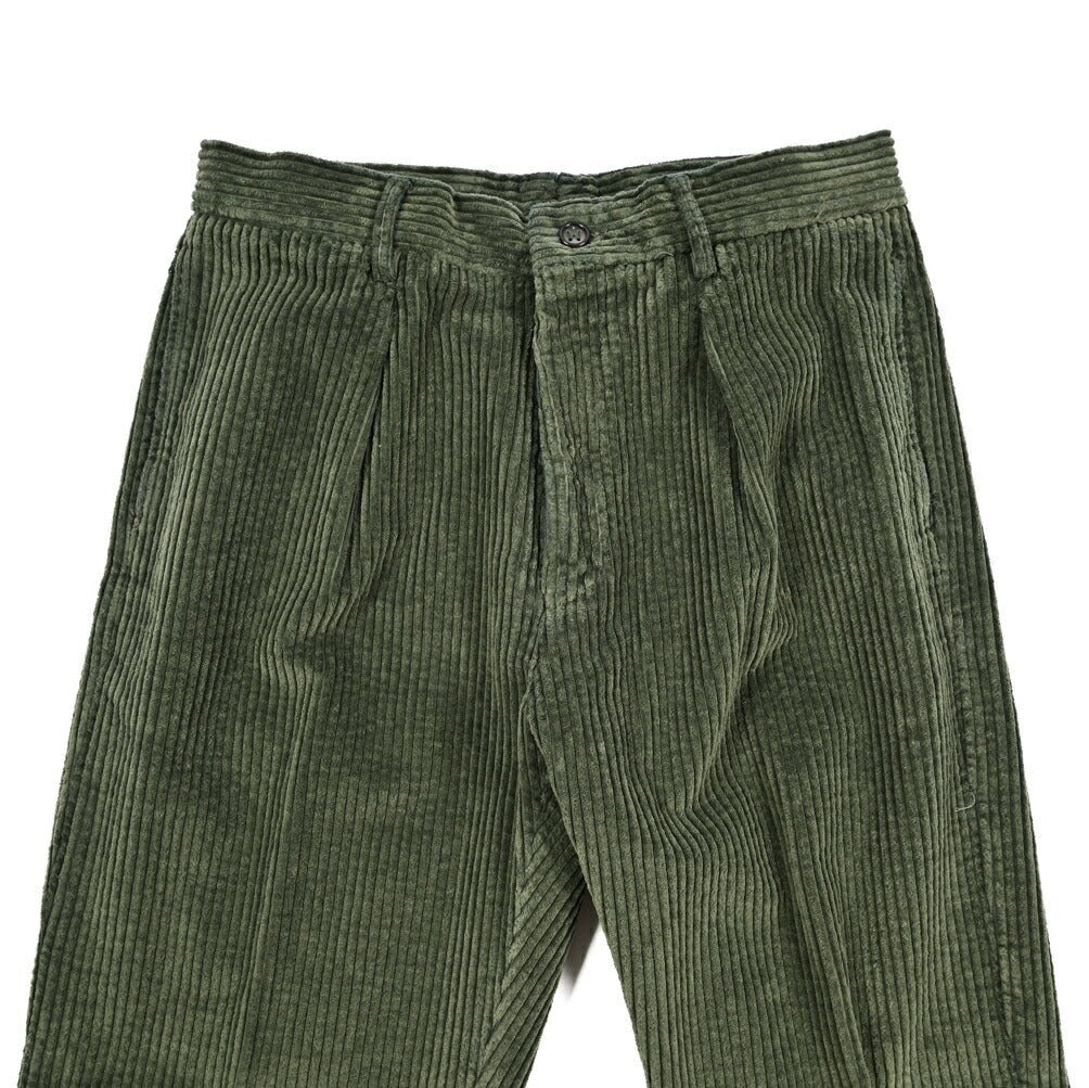 BERWICH “CHIAIA LONG - GD” コットン100% 太畝コーデュロイワンタックパンツ グリーン(ds861) 46 | GUARDAROBA MILANO OFFICIAL STORE