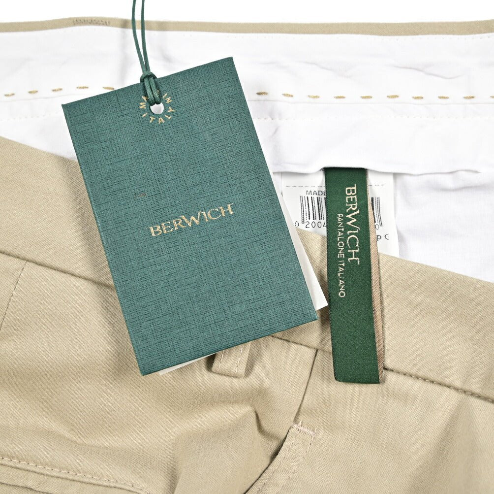 BERWICH “LUCANO CROP” ストレッチコットンチノ ノータックパンツ ベージュ(beige) 46 | GUARDAROBA MILANO OFFICIAL STORE