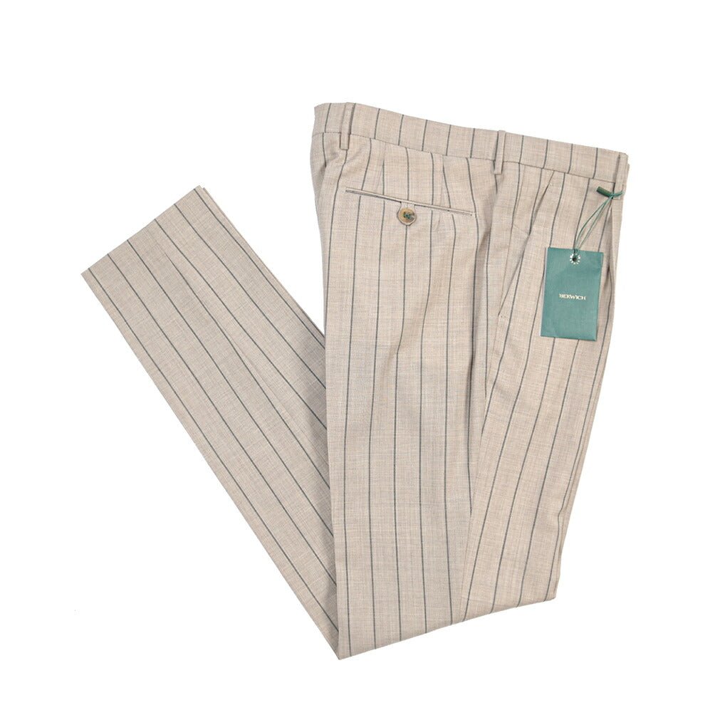 BERWICH “MORELLO 1P” ヴァージンウール100% ワンタックスラックス ライトブラウン(desert) 48 | GUARDAROBA MILANO OFFICIAL STORE