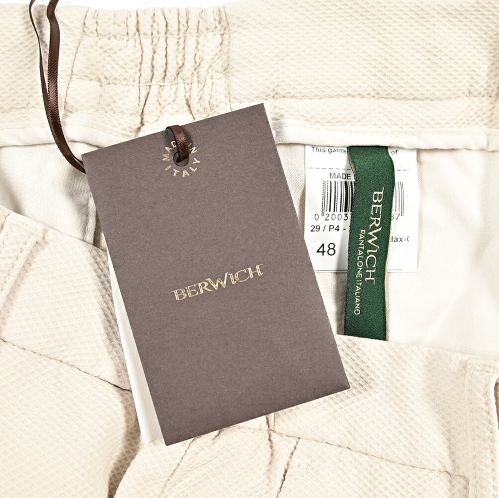 BERWICH "MORELLO ELAX - GD" ストレッチコットンチノ ノータックパンツ オフホワイト(latte802) 44 | GUARDAROBA MILANO OFFICIAL STORE