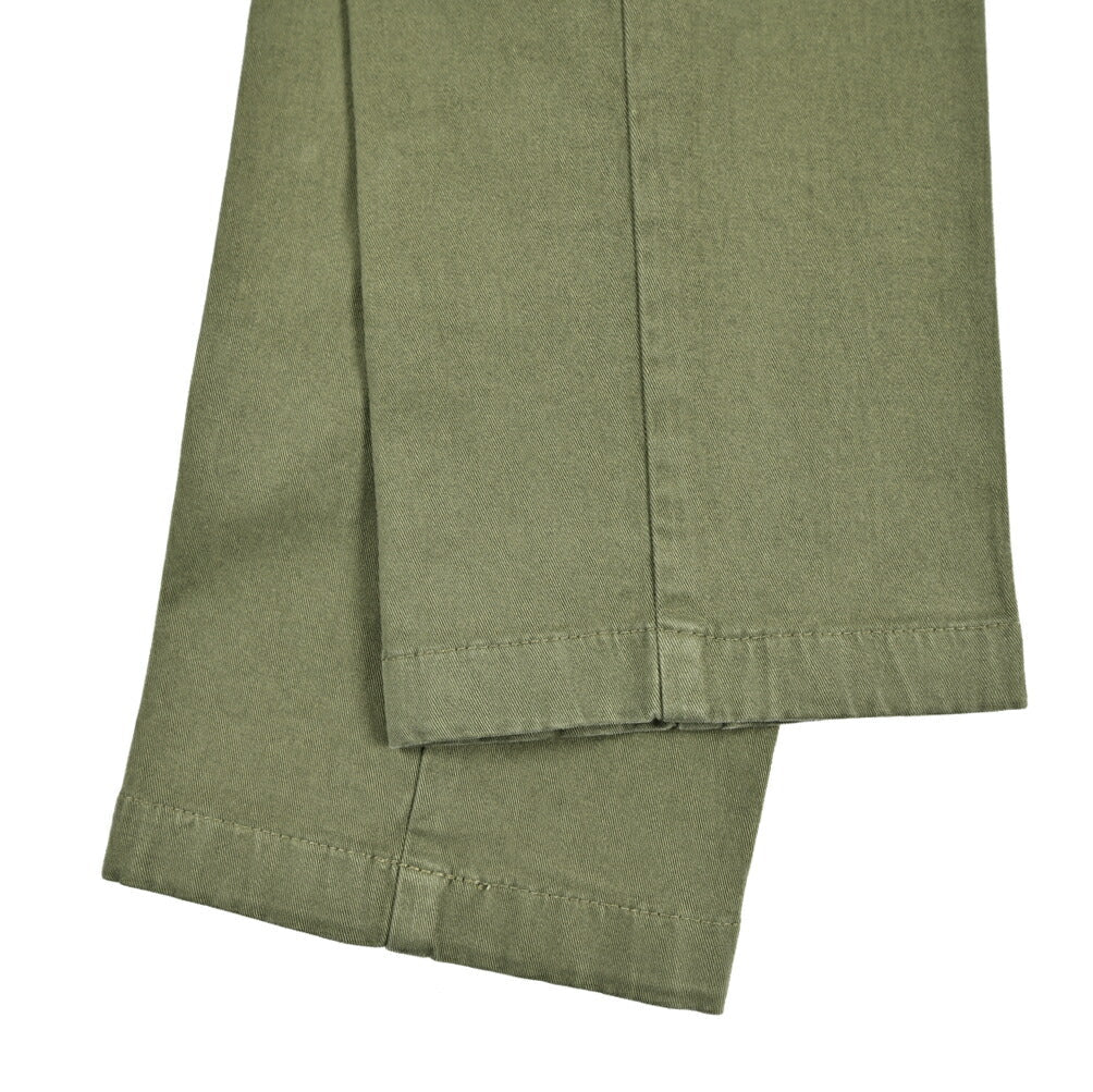 BERWICH "MORELLO - GD" ストレッチコットンチノ ノータックパンツ カーキグリーン(militare5520) 44 | GUARDAROBA MILANO OFFICIAL STORE