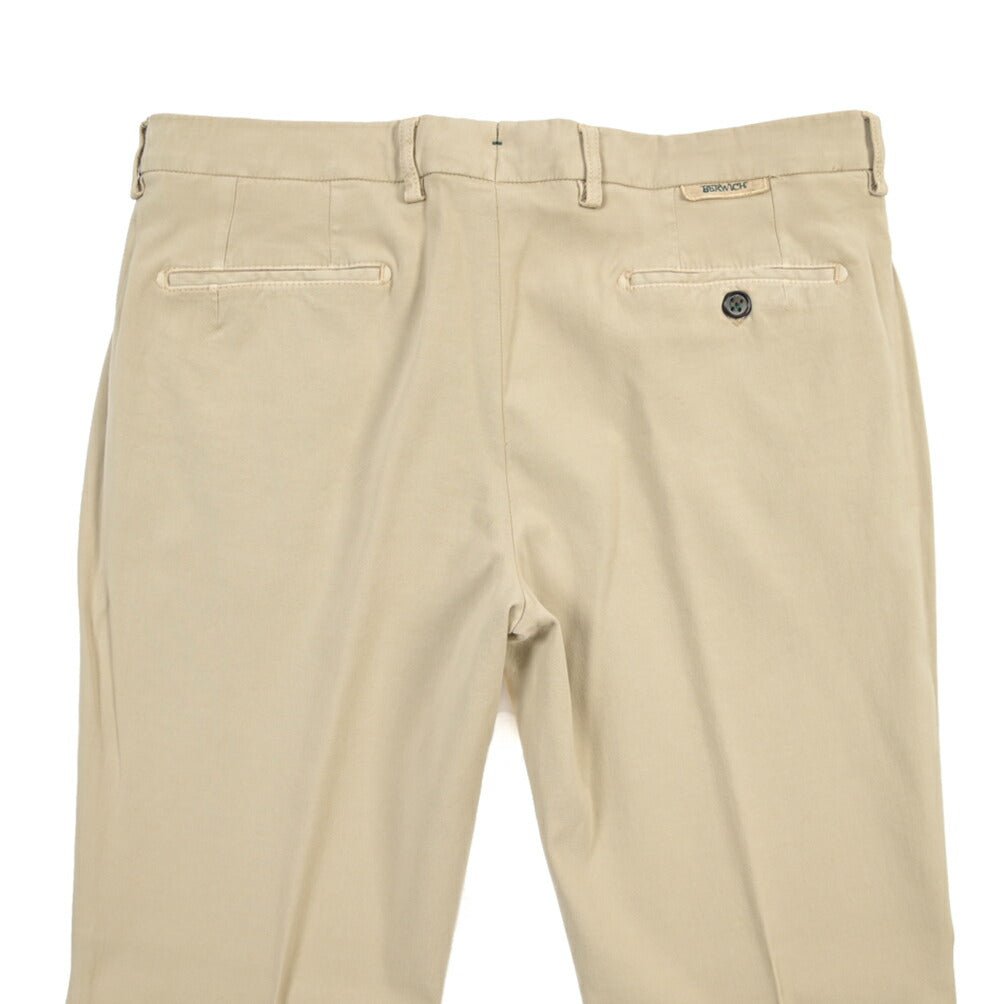 BERWICH “MORELLO - GD” ビスコース混コットン ノータックチノパンツ ベージュ(beige208) 52 | GUARDAROBA MILANO OFFICIAL STORE