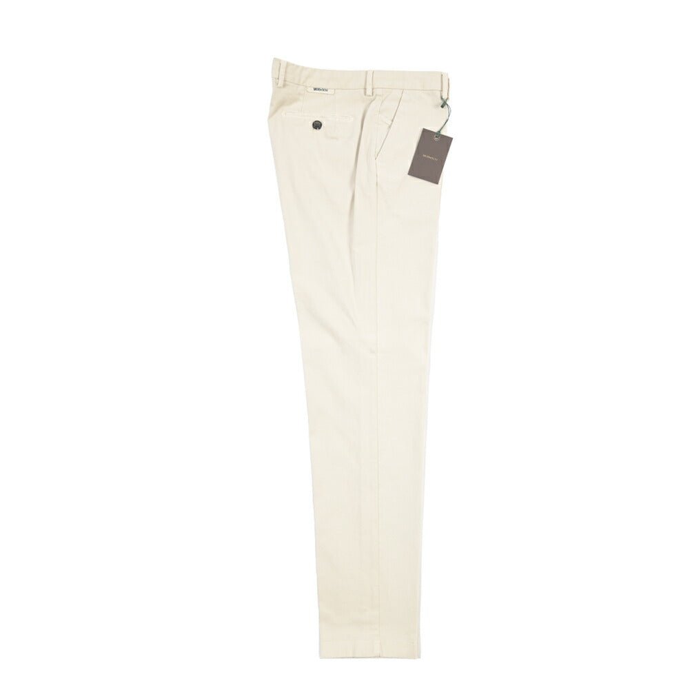 BERWICH “MORELLO-GD” ストレッチコットン ノータックチノパンツ オフホワイト(latte802) 52 | GUARDAROBA MILANO OFFICIAL STORE