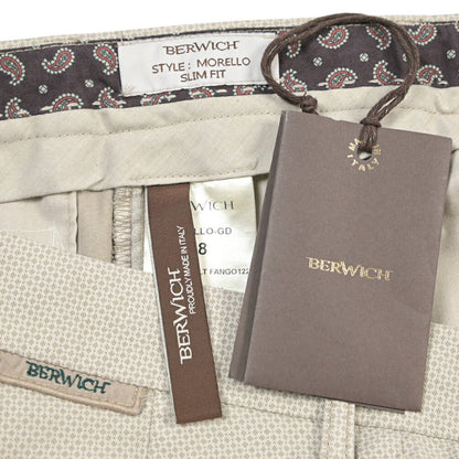 BERWICH “MORELLO-GD” ストレッチコットン ノータックチノパンツ ライトベージュ(lt fango122) 46 | GUARDAROBA MILANO OFFICIAL STORE