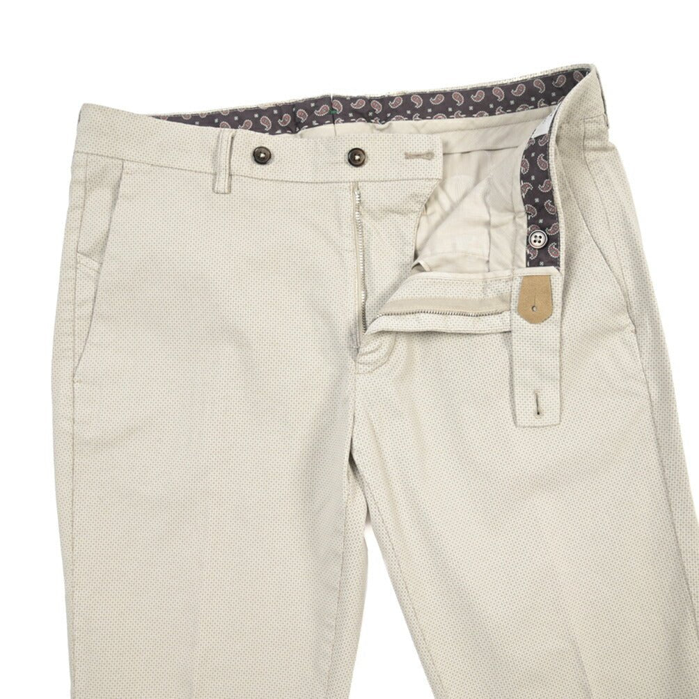 BERWICH “MORELLO-GD” ストレッチコットン ノータックチノパンツ ライトベージュ(lt fango122) 46 | GUARDAROBA MILANO OFFICIAL STORE