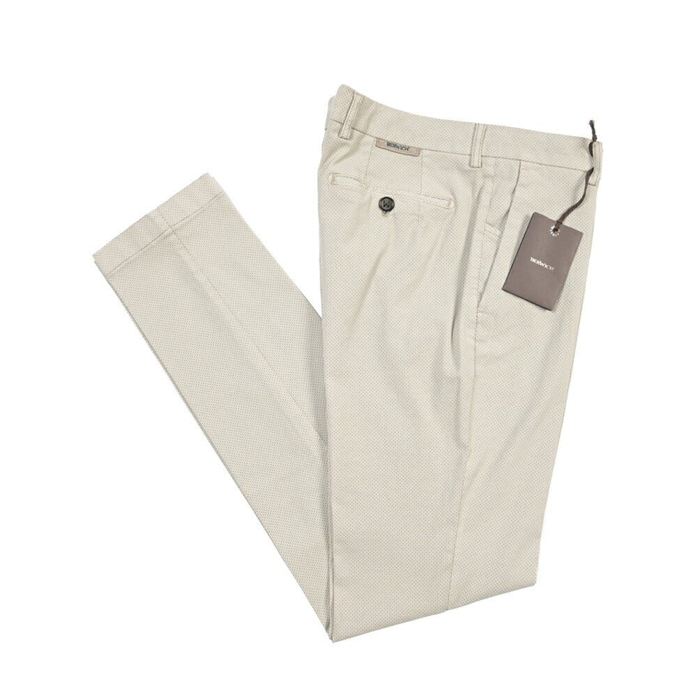 BERWICH “MORELLO-GD” ストレッチコットン ノータックチノパンツ ライトベージュ(lt fango122) 46 | GUARDAROBA MILANO OFFICIAL STORE