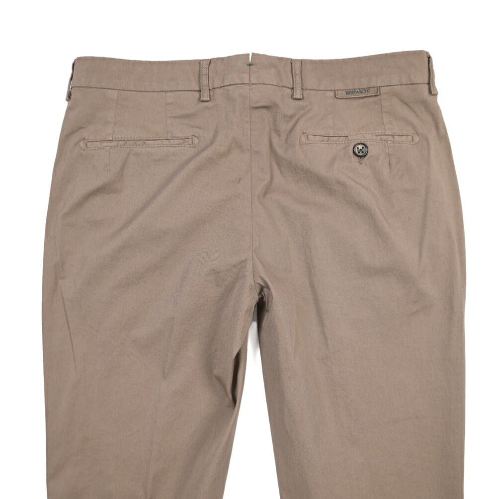 BERWICH “MORELLO-GD” ストレッチコットン ノータックチノパンツ ブラウン(mandorlo462) 50 | GUARDAROBA MILANO OFFICIAL STORE