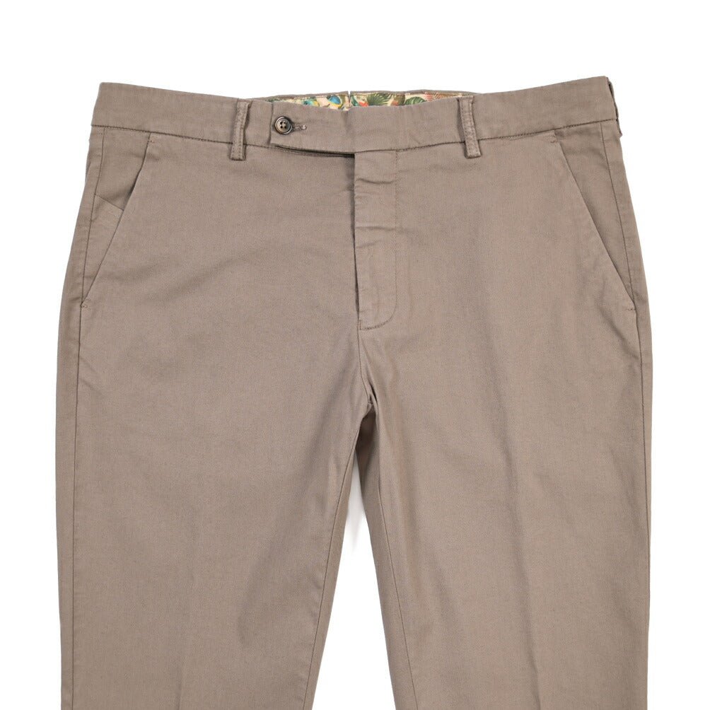 BERWICH “MORELLO-GD” ストレッチコットン ノータックチノパンツ ブラウン(mandorlo4627) 52 | GUARDAROBA MILANO OFFICIAL STORE