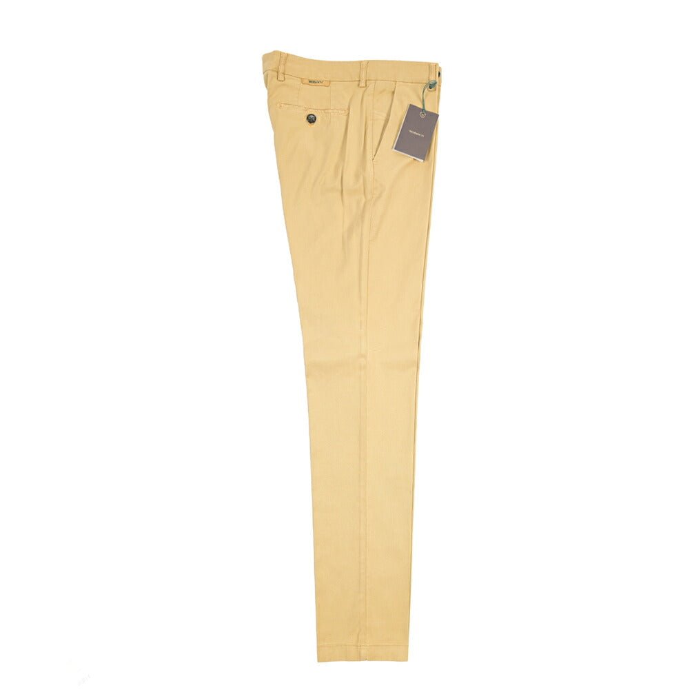 BERWICH “MORELLO-GD” ストレッチコットン ノータックチノパンツ ベージュ(deserto265) 46 | GUARDAROBA MILANO OFFICIAL STORE
