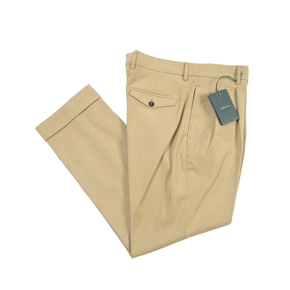 BERWICH “NEGRONI” ストレッチコットン ツータックパンツ ベージュ(beige) 48 | GUARDAROBA MILANO OFFICIAL STORE