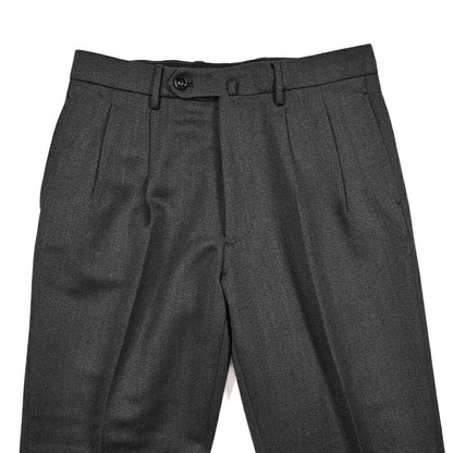 BERWICH “NEGRONI LUX” ウール100% ツータックスラックス グレー(dk grey) 46 | GUARDAROBA MILANO OFFICIAL STORE