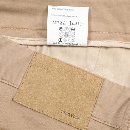 BERWICH “PINOT-GD” ストレッチコットン ノータックパンツ ベージュ(sabbia199) 32 | GUARDAROBA MILANO OFFICIAL STORE