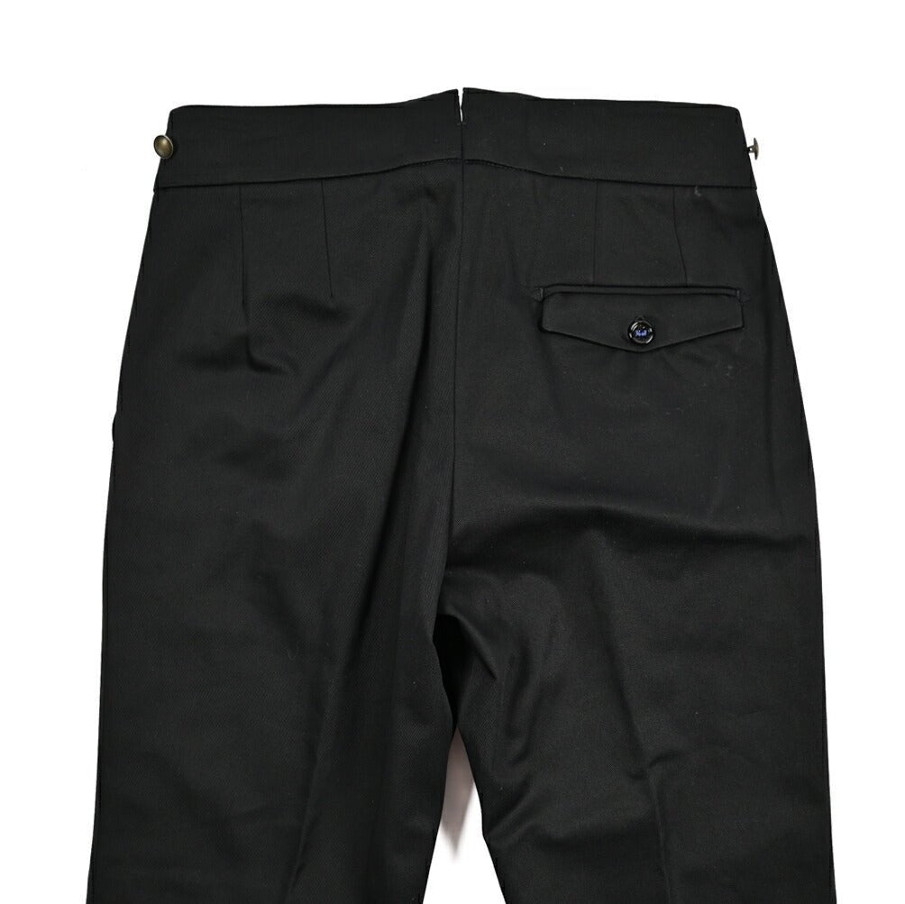 BERWICH "RAFFI GURKHA" コットン100% グルカパンツ / ベルトレススラックス ブラック(brack) 44 | GUARDAROBA MILANO OFFICIAL STORE
