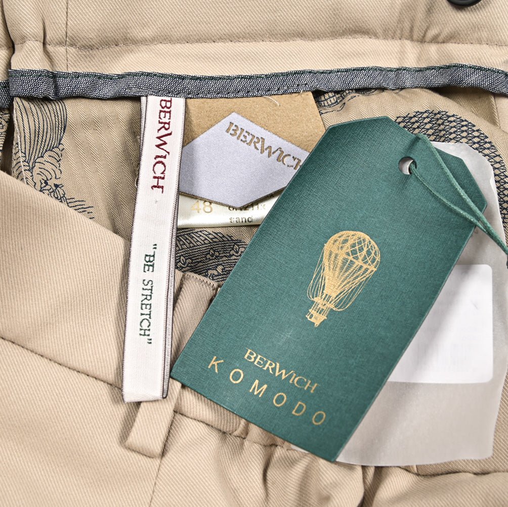 BERWICH “RETRO ELAX” ストレッチコットン ワンタックチノパンツ ベージュ(sand) 46 | GUARDAROBA MILANO OFFICIAL STORE