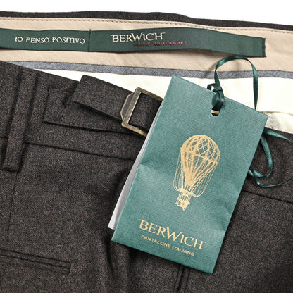 BERWICH “RETRO LONG” ヴァージンウール100% ワンタックスラックス ブラウン(brown) 46 | GUARDAROBA MILANO OFFICIAL STORE