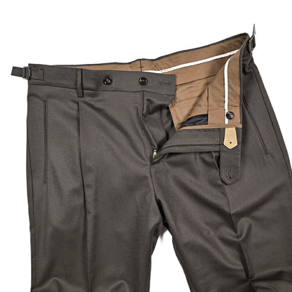 BERWICH “RETRO LONG” ヴァージンウール100% ワンタックスラックス / CANONICO製生地 ブラウン(taupe) 46 | GUARDAROBA MILANO OFFICIAL STORE