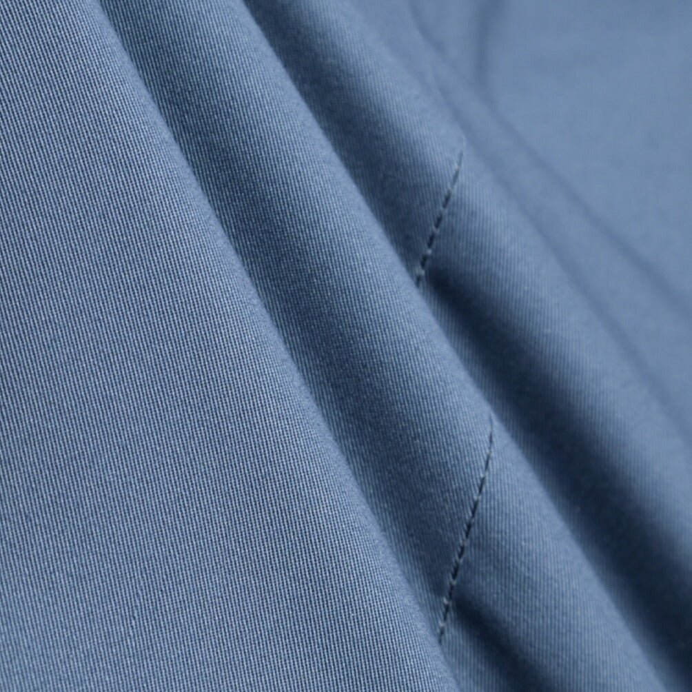 BERWICH “RETRO LONG” ストレッチコットン ワンタックパンツ ブルー(azure) 46 | GUARDAROBA MILANO OFFICIAL STORE