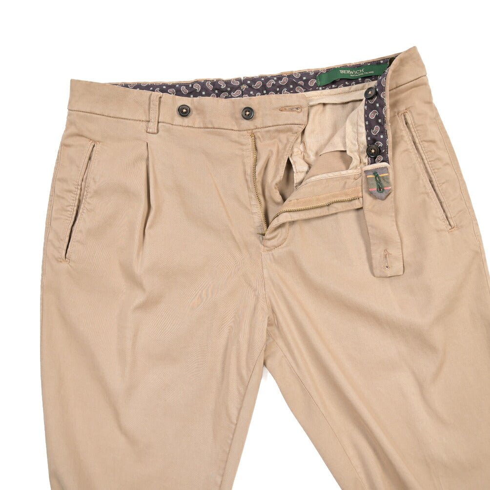 BERWICH “RETROLONG-GD” リヨセル混 ワンタックストレッチパンツ ブラウン(noce724) 48 | GUARDAROBA MILANO OFFICIAL STORE