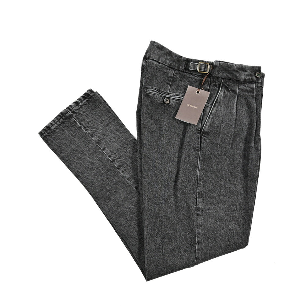 BERWICH "SCOTCH" コットン100% ツータック デニムスラックス / デニスラ ブラック(black denim) 44 | GUARDAROBA MILANO OFFICIAL STORE