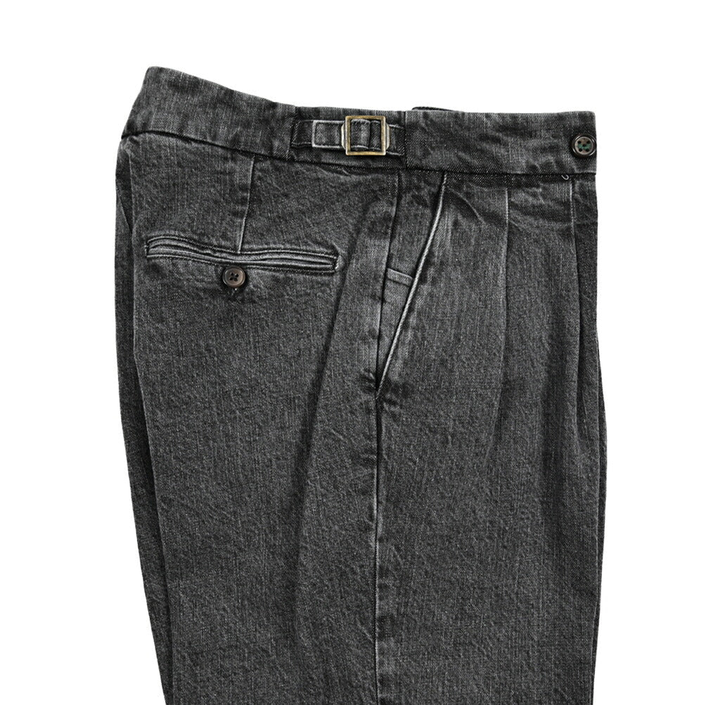 BERWICH "SCOTCH" コットン100% ツータック デニムスラックス / デニスラ ブラック(black denim) 44 | GUARDAROBA MILANO OFFICIAL STORE