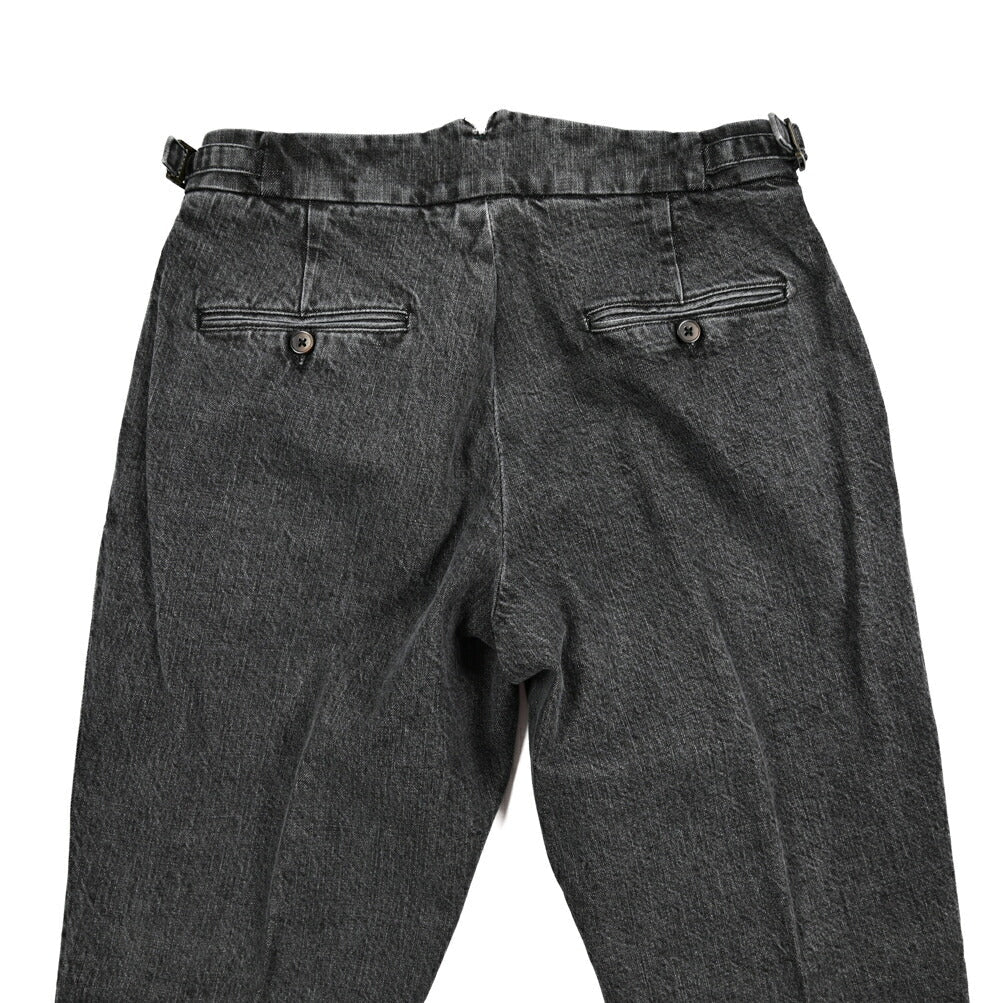 BERWICH "SCOTCH" コットン100% ツータック デニムスラックス / デニスラ ブラック(black denim) 44 | GUARDAROBA MILANO OFFICIAL STORE