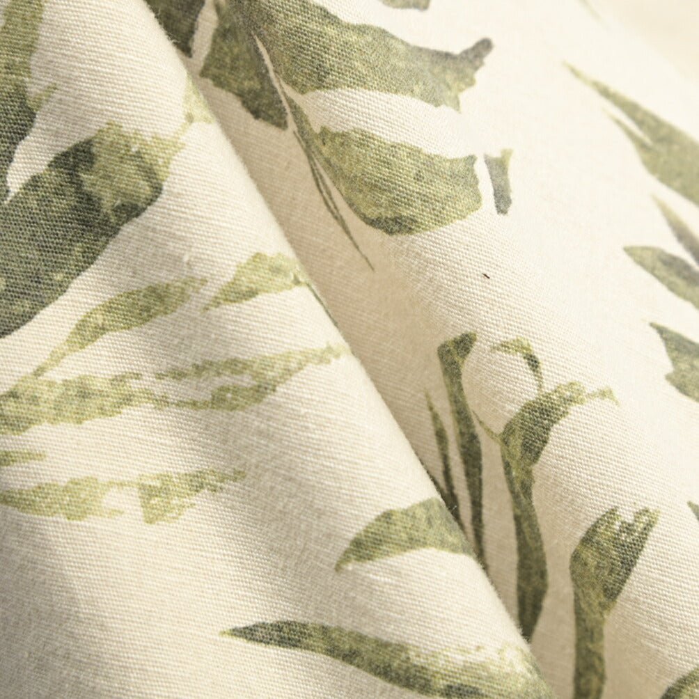 BERWICH “SHORT SPIAGGIA-GD” リネン混コットン ストレッチショーツ オフホワイト(latte802) 46 | GUARDAROBA MILANO OFFICIAL STORE