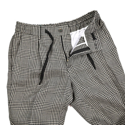 BERWICH "SPIAGGIA" リネン100% ドローコード付きワンタックパンツ ブラック(black) 50 | GUARDAROBA MILANO OFFICIAL STORE