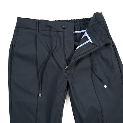 BERWICH “SPIAGGIA 1P TECH” ストレッチナイロン ワンタックイージーパンツ ネイビー(navy) 46 | GUARDAROBA MILANO OFFICIAL STORE